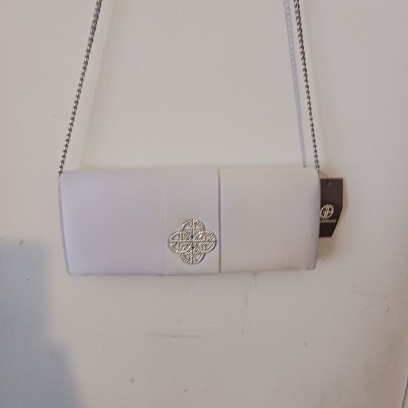 Giani Bernini Womens Logo Ribbon Clutch Silver One Size - Picture 1 of 8